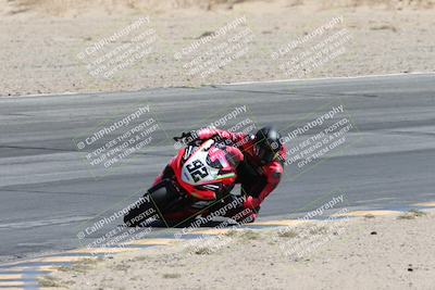 media/Apr-20-2025-CVMA (Sun) [[39090e8767]]/Race 16-Formula Middleweight/